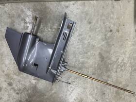 69w-45300-01-8d Yamaha 6bl-45300-11-8d New Oem 50hp 4-stroke Lower Unit Gearcase Km