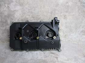 6cb-11192-01-00 Yamaha Cylinder Head Cover 1 Port #6cb-11192-01-00
