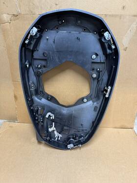 6cb-42710-00-8d Yamaha Oem F250 F300 4.2l 4 Stroke Outboard Bottom Cowling