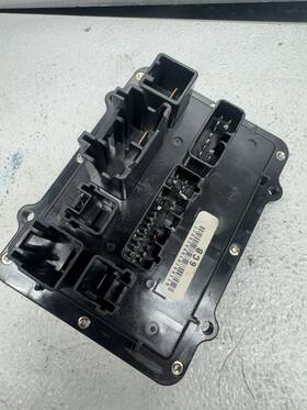 6cb-82170-00-00 Yamaha 250 Hp Sho Vmax Fuse Box Assy