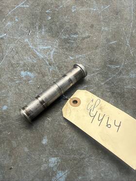 6d8-43126-00-00 Yamaha Cp4464 Marine Upper Trim And Tilt Pin Shock Mount