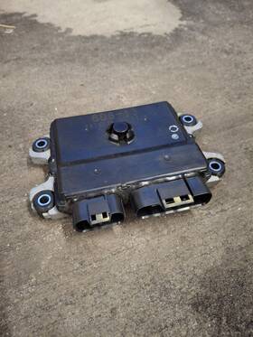 6d8-8591a-13-00 Yamaha Tlr90 Engine Control Unit Assembly