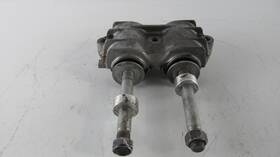 6da-44514-00-00 Yamaha Oem 15-2024 F150 Mount Damper Upper Side And Bolts F175 F200