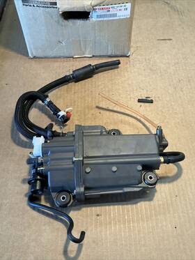 6d8-14180-42oem Yamaha 6db-14180-42 Oem Float Chamber Assy - For Parts Y1 Sku3