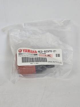 6e3-82370-21-00 Yamaha Genuine Plug Cap Assy Oem New