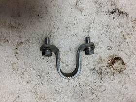 6e5-11119-01-00 Yamaha Engine Hanger 150hp 1986 K3