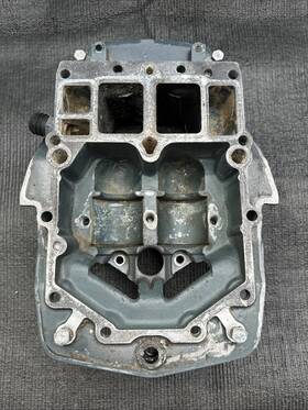 6g5-41137-00-94 Yamaha 150 Hp 2 Stroke Exhaust Plate Assembly Pn