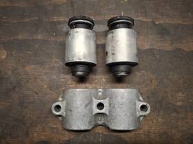 6g5-44514-00-00 Yamaha 150 175 200 2.6l Hpdi Outboard Upper Mount Damper / Cover