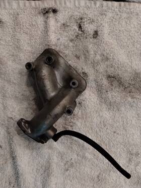 6g8-13641-00-94 Yamaha Manifold Nla Pre-owned