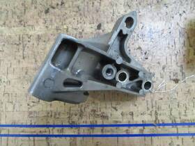 6g8-81822-40-94 Yamaha Oem 0780 9.9 Hp Starting Motor Bracket