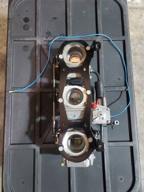 6h1-14301-30-00 Yamaha 2008 Carburetor Set 90tlr 90hp Freshwater Nice