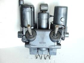 6h1-43800-00-ek Yamaha 60 70 85 90 Hp 2-stroke Outboard 3-wire Motor Tilt And Trim Unit 6h1-43800