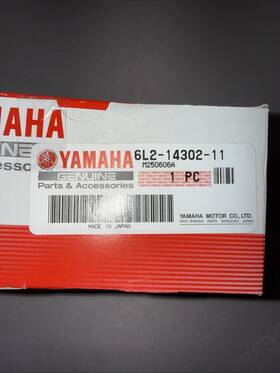 6l2-14302-11 Yamaha Boat Motor Caburator