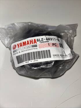 6l2-44311-01-00 Yamaha New Genuine Oem Outboard Water Pump Housing Lot M1-2