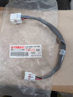 6y8-82521-01-00 Yamaha Marine Oem 1ft Pigtail Bus Wire Harness Part#