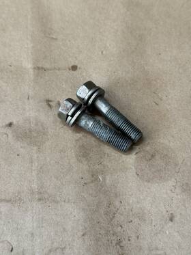 90119-10ma2-00 Yamaha Oem Set Of 2 Lower Unit Bolts Pn# B-8-7