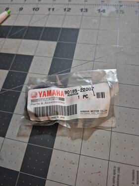 90185-22007 Yamaha New Genuine Self Locking Nut