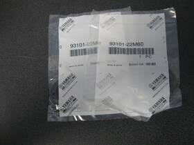 93101-22m60-00 Yamaha Outboard Set Of Driveshaft Oil Seals Bin0344
