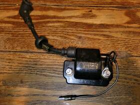 Cm61-31 Yamaha Oem Ign. Coil Cm 61-31 2 Stroke 20 25 Hp Used Excellent With Bolts 6 Inch Wire