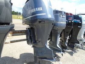 F300nca Yamaha 300hp Outboard Motor 300 Hp 4 Four Stroke Dec Used 2020 F300 Boat Engine