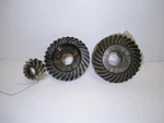 Omc/johnson/evinrude 433618 Gear Set (433616, 335424) Oem. Fixed Price $375.00.