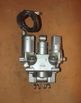 1989 Yamaha 50 Hp Power Trim Unit Pn 6H3-43800-05-EK Fits 1987-89. Fixed Price $490.00.