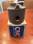 N33 Evinrude Johnson Omc 396588 Piston Oem New Factory. Fixed Price $40.00.