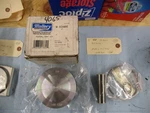 Evinrude Johnson Outboard Mallory Piston 9-53466 18-4065 432072 New (613). Fixed Price $29.00.