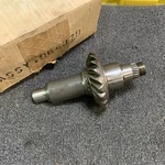 New Old Stock Oem Omc Johnson Evinrude Stringer Stern Drive Gear 981161. Fixed Price $450.00.