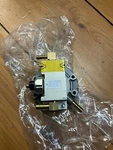 5001047 Nos Omc Evinrude Johnson Ficht Oil Lift Pump 2000-01 75, 90, 115 Hp V4. Fixed Price $129.95.