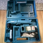 Makita DA391D 9.6V Right Angle Cordless Drill Set, 3/8" Keyed Chuck, 0-800RPM. Fixed Price $50.00.