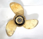 Evinrude 60073D Outboard Motor Propeller. Fixed Price $40.50.