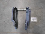 68V-43112-01-8D, 68V-43111-01-8D Yamaha 2003 115HP F115TXRB Stern Brackets D10. Fixed Price $89.99.