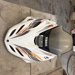 1999 - 2000 Yamaha Moutain Lite 500 F/c Phazer Hood Motor Cover , Cowling. Fixed Price $200.00.
