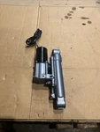 Oem 1986-97 C40 40HP Yamaha Outboard Power Trim & Tilt Assy 6H5-43840-04-EK 50HP. Fixed Price $700.00.