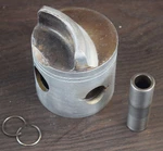 C# 745-4973 Mercury Mariner 2-RING Standard Piston Clean. Fixed Price $41.00.