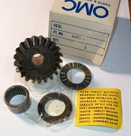 0390972 Evinrude Johnson Omc Forward Gear & Bearing Kit Nos New Old Stock. Fixed Price $149.99.