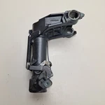 1990 Yamaha 30HP Outboard Motoe Swivel Bracket Mid Section Oem 689-43311-03-EJ. Fixed Price $105.97.