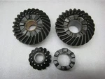 Johnson Evinrude New ..usa.. V6 Gear Set 435020 5004216 5004938 336561. Fixed Price $1495.00.