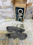 Johnson Evinrude Omc #0385817 Display Stand Clamp Kit.. Fixed Price $13.50.