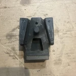 Johnson Evinrude Ois 150 175 Hp Lower Rubber Engine Mount 0434629 0434632. Fixed Price $200.00.
