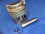 Piston 303338 0376994? 0386692? 5.5HP Evinrude Johnson. Fixed Price $49.00.