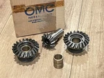 Johnson Evinrude Omc 376996 Gear Set (forward, Reverse And Pinion). Fixed Price $148.95.