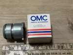 Johnson Evinrude Omc 376776 Gearcase Head. Fixed Price $11.55.